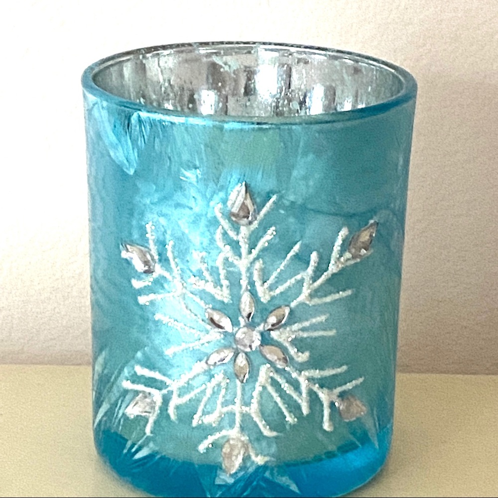 New Candle Holder Blue Silver with Jeweled Snowflake Christmas Winter Holiday - Picture 2 of 6
